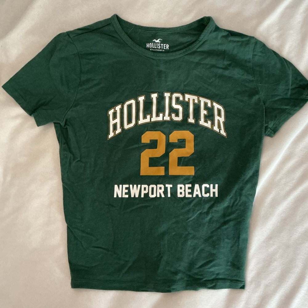 Hollister Green Graphic Tee